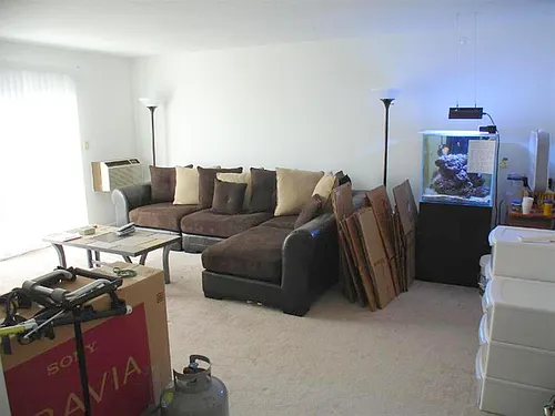 37 Belmont St Photo 1
