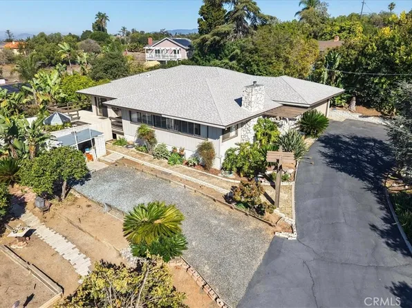 2995 Blackwell Dr, Vista, CA 92084