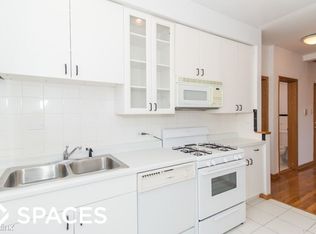 644 W Buckingham Pl APT 3, Chicago, IL 60657