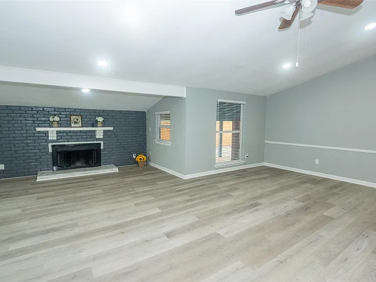 7206 La Granada Dr — Photo 6