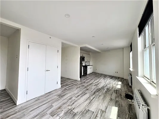 Rented by Oxford Property Group | media 3