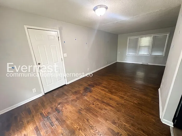 5901 E 83rd St — Photo 26