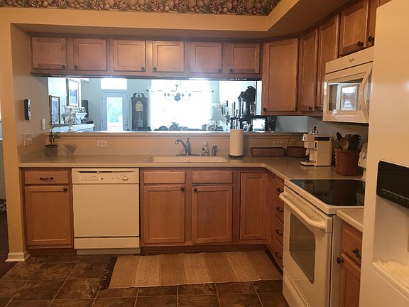 5th image of 1186 S Village Cir #25