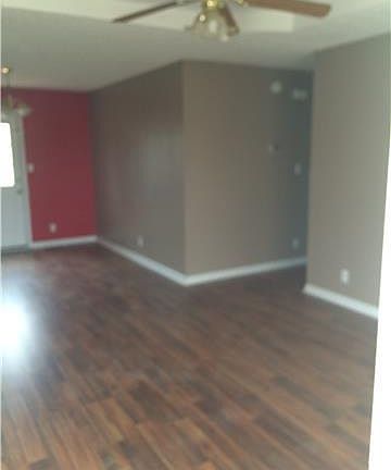 2nd image of 309 Lafayette Point Cir