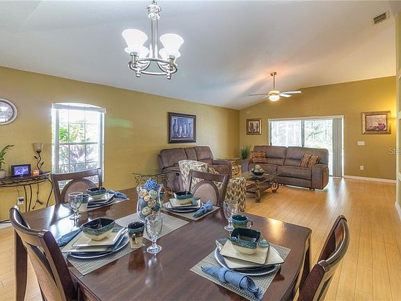 5th image of 2624 Pine Glen Ct #1