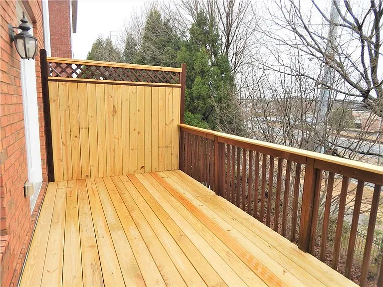 10829 Yorkwood St — Photo 27