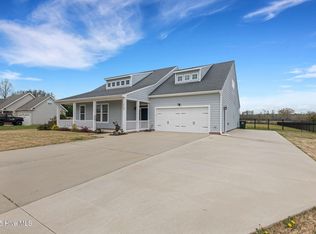 117 NW River Dr, Moyock, NC 27958