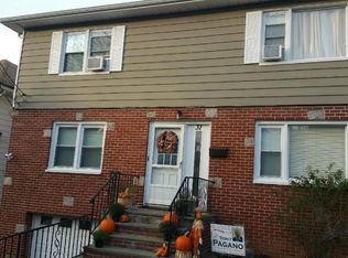 31 Normandy Rd, Yonkers, NY 10701