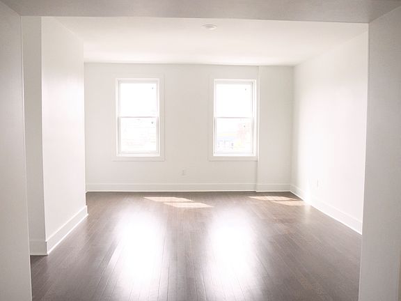 2nd image of 100 E McMicken Ave #6