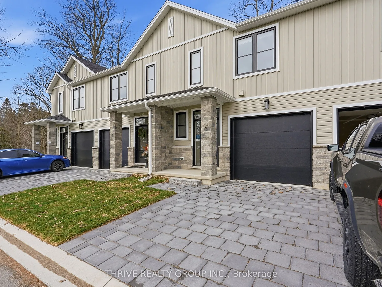 3 bed, $2,495 — Photo 2