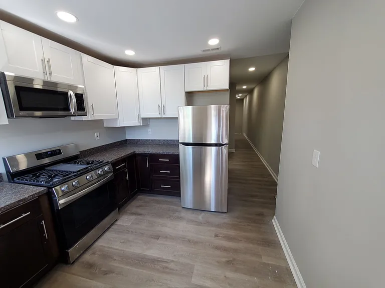 2744 Maryland Ave — Photo 1