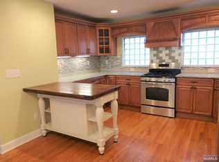 56 Rea Ave, Midland Park, NJ 07432