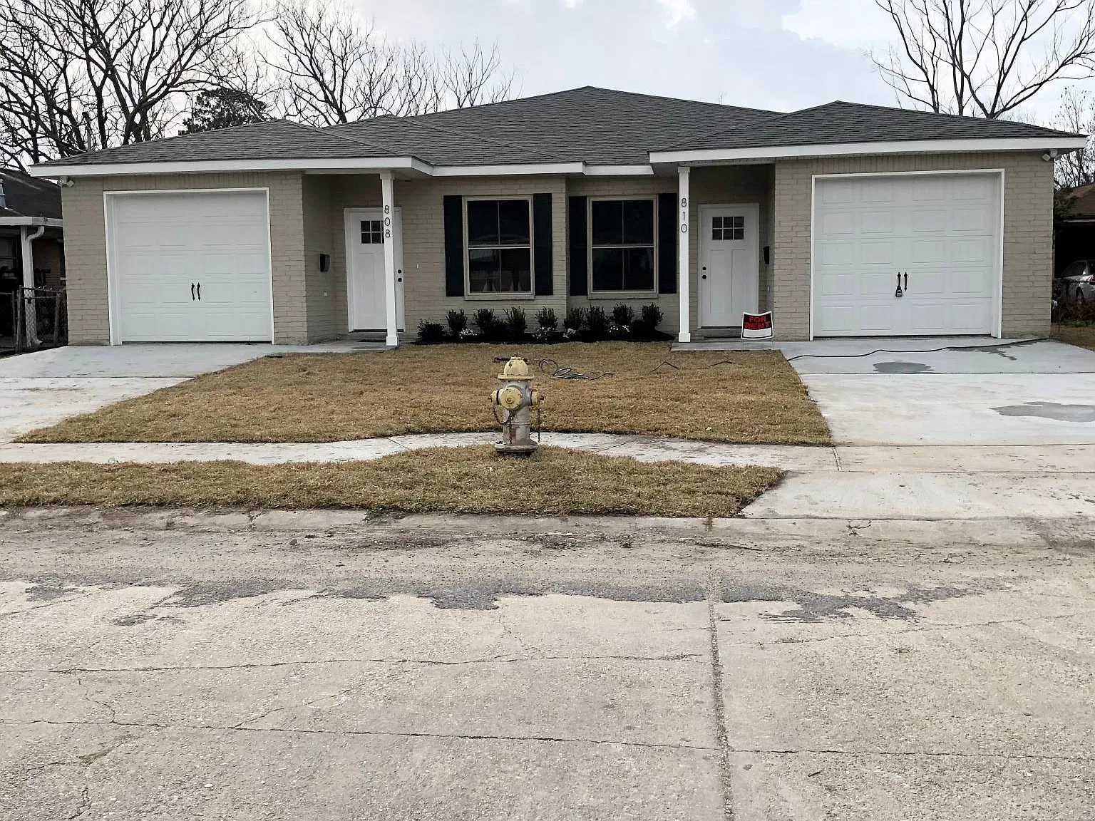 3 bed, 1214 sqft, $2,500 — Photo 2