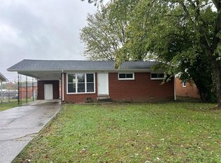 1606 Berry Dr, Madisonville, KY 42431