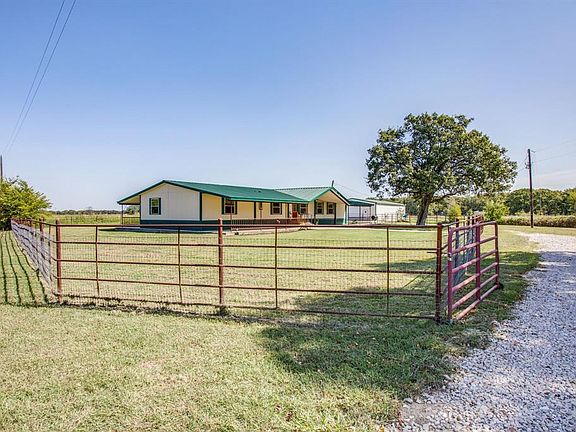 2nd image of 10497 County Road 4076