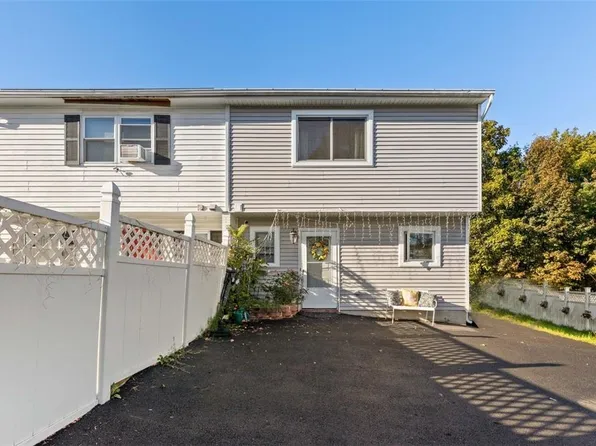 27 Forest Ridge Road, Nanuet, NY 10954