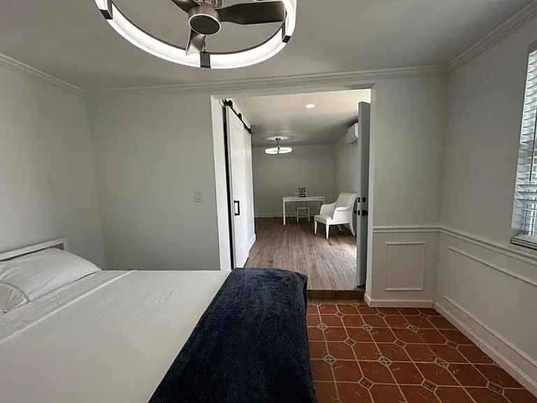 815 W Bougainvillea Ave #A — Photo 2