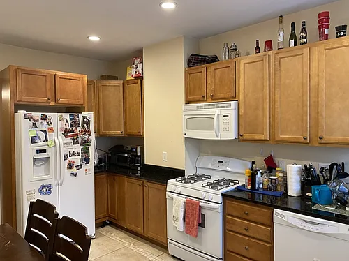191 Boylston St #3 Photo 1
