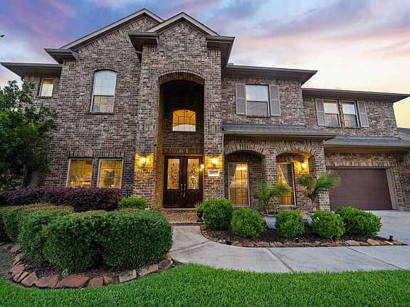 4th image of 4817 Isla Canela Ln