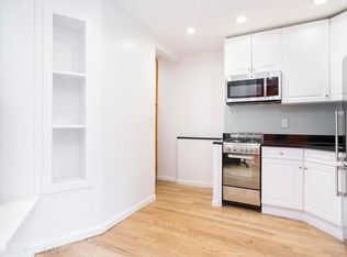 132 2nd Ave #D1, New York, NY 10003