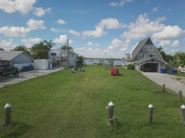 3322 W Shell Point Rd #2, Ruskin, FL 33570