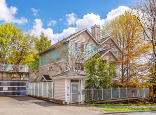 123 7th St #1, New Westminster, BC