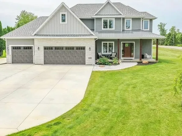 3990 W Earthrock Rd, Appleton, WI 54913