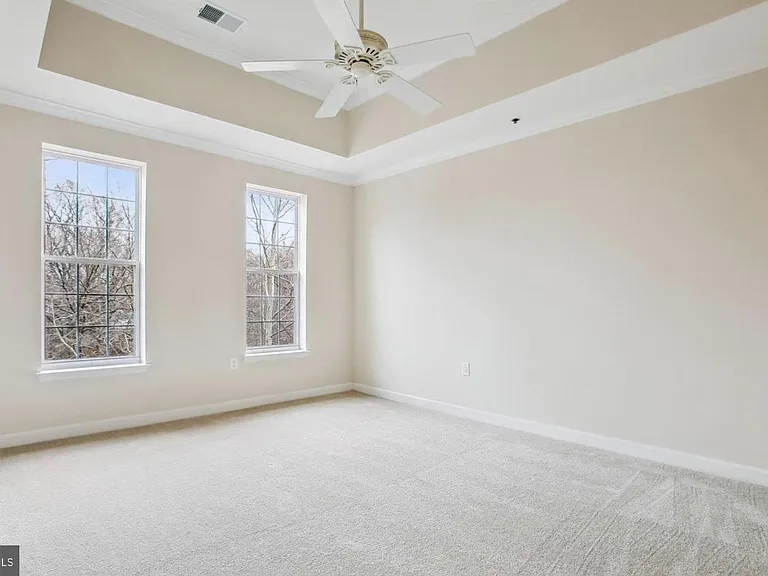 10328 Sager Ave #407 — Photo 12