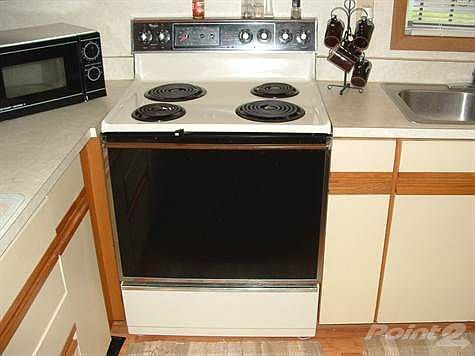 WHIRLPOOL ELECTRIC RANGE