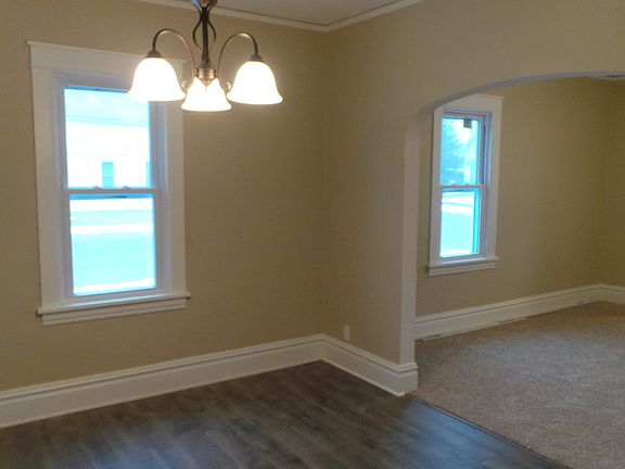 5th image of 157 5th Ave N