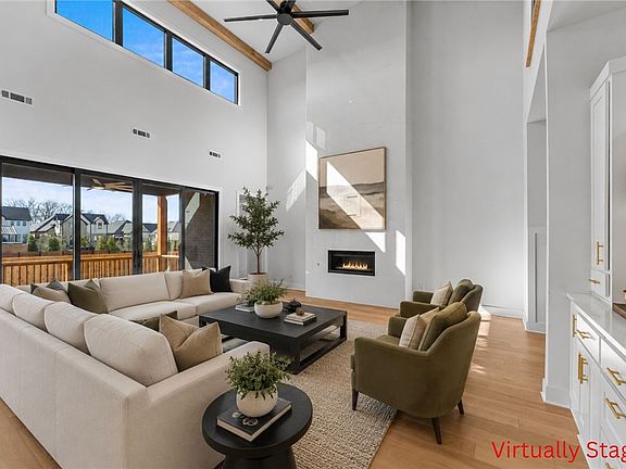 2nd image of 3409 SW Starburst Ave