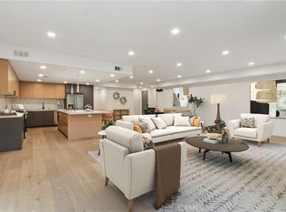 5110 Whitsett Ave #105, Valley Village, CA 91607