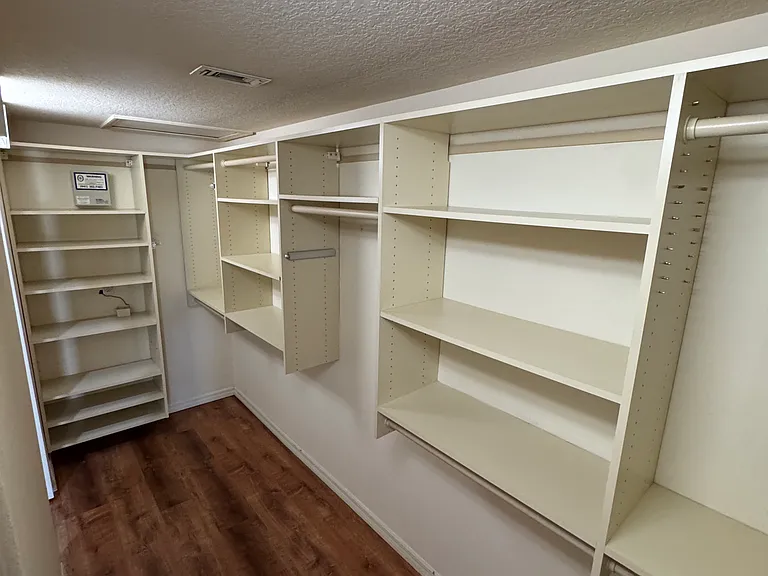 10084 Cherry Hills Avenue Cir — Photo 26
