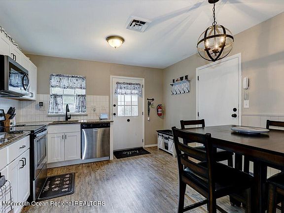 4th image of 510A Portsmouth Drive