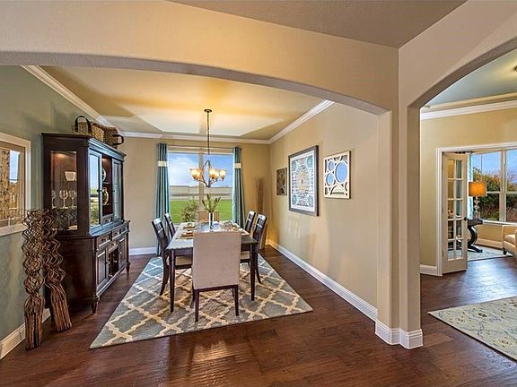 5th image of 2709 Castle Creek Dr