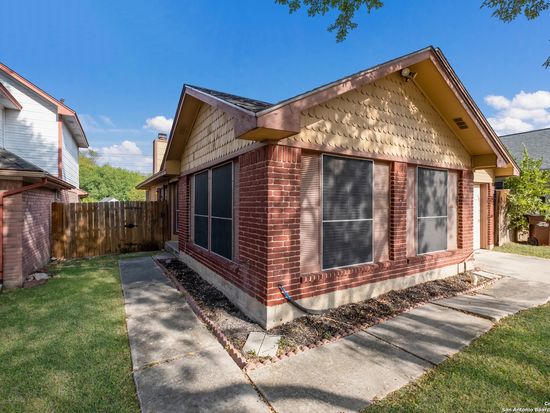 6307 Candlecrest Ct, San Antonio, TX 78244