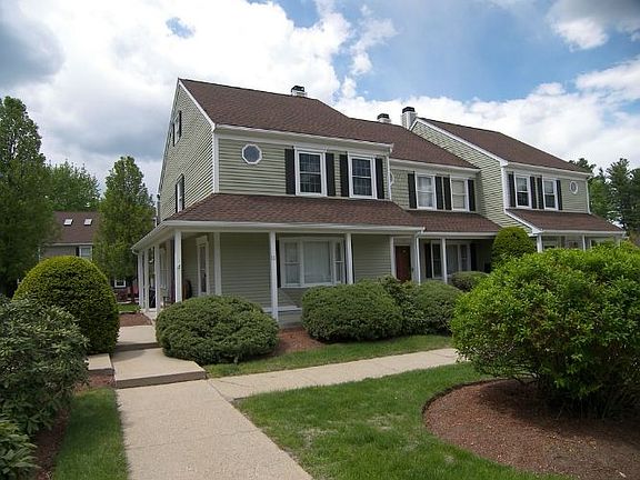 2nd image of 10 Cadogan Way #V234