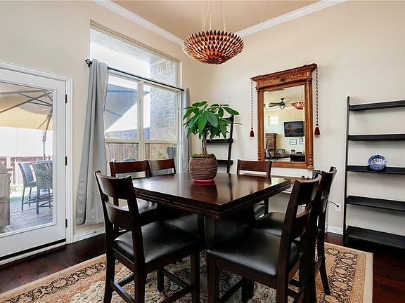 5th image of 6120 Black Swan Cir