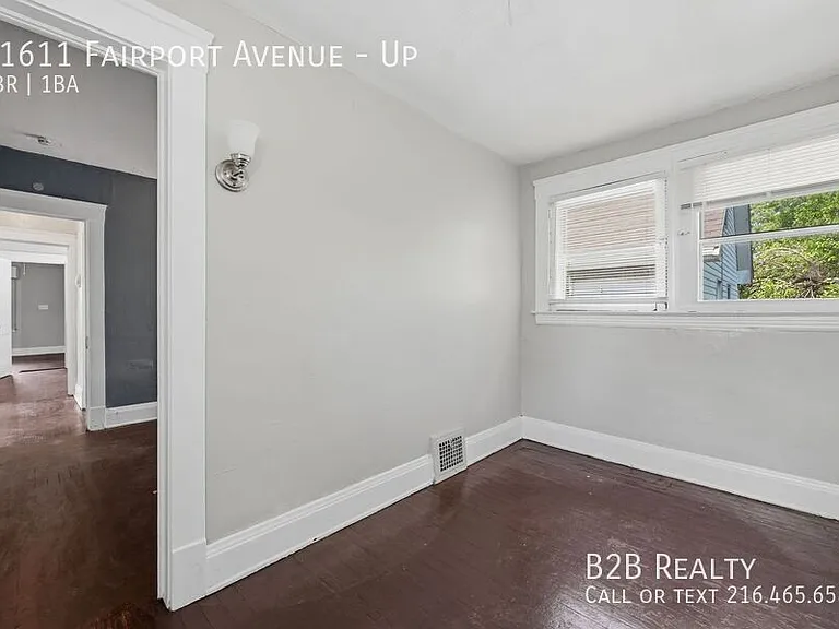 11611 Fairport Ave #UP — Photo 10