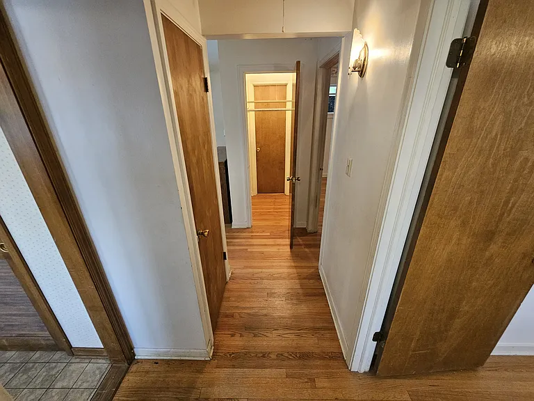 469 N Ridgeland Ave — Photo 15