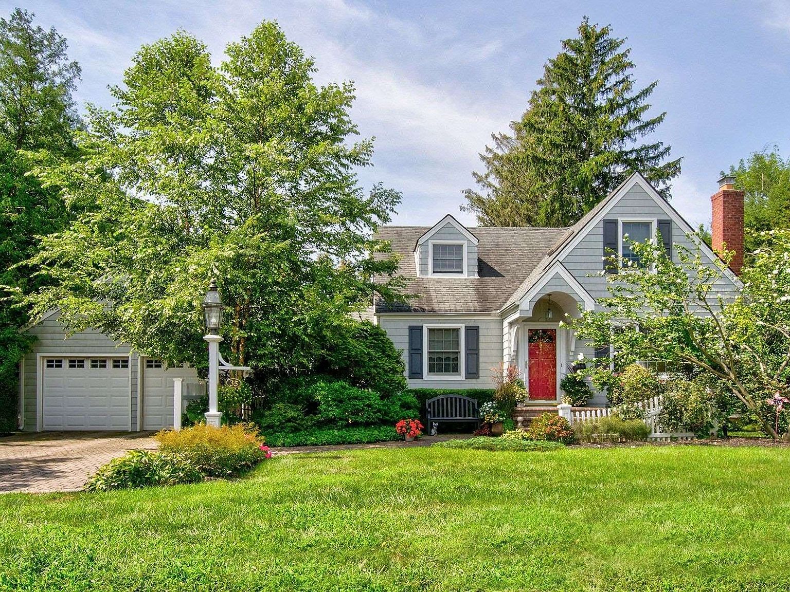 35 Barnum Avenue, Plainview, NY 11803 Zillow