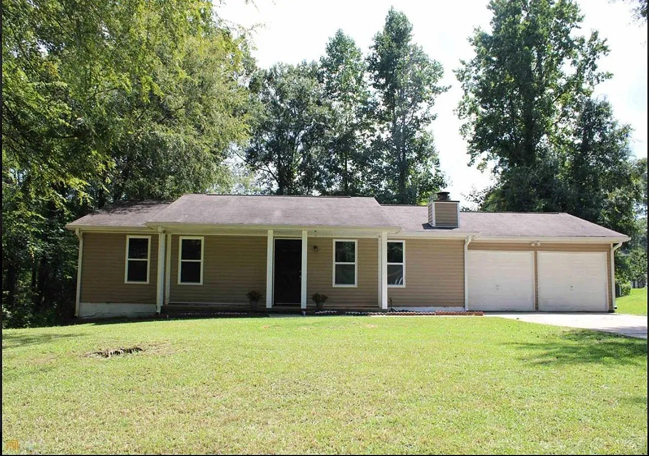 8672 Prather Dr — Photo 1