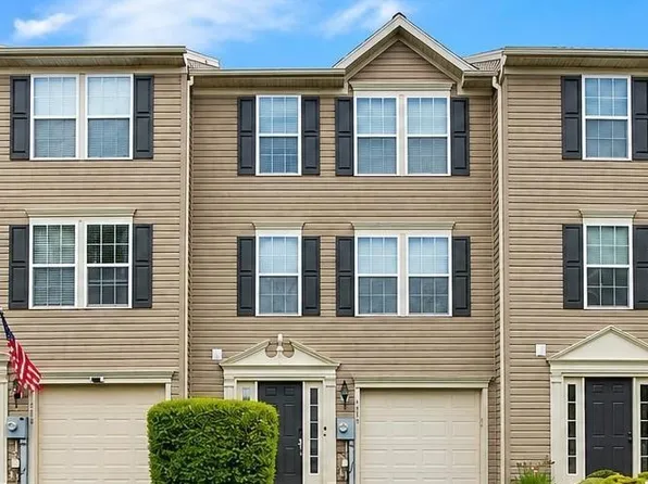 1079 Sparrow Way, Breinigsville, PA 18031
