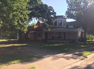 615 SW 15th St, Mineral Wells, TX 76067