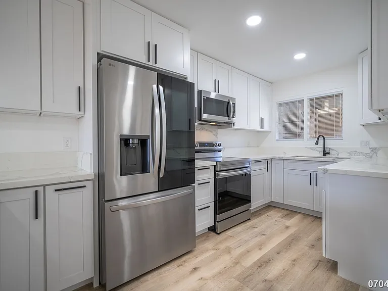 98-852 Noelani St #50 — Photo 9
