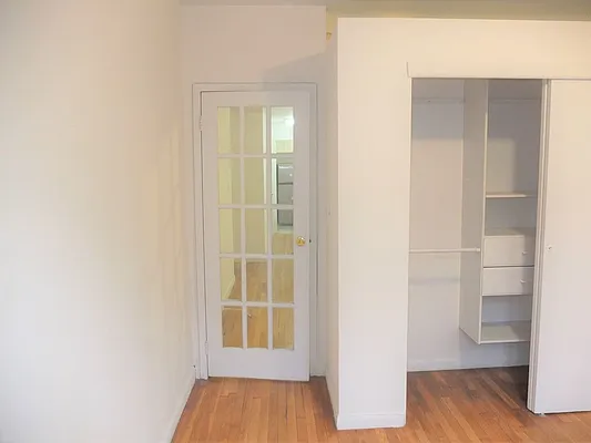 Rented by Sky Management | media 21