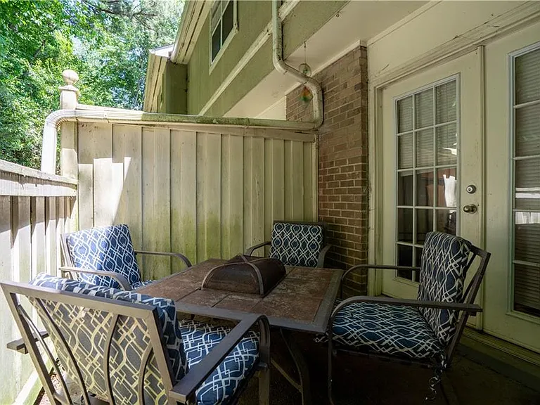 6900 Roswell Rd #N13 — Photo 47