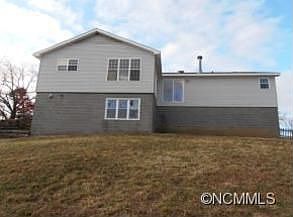 2nd image of 1000 Kerr Rd