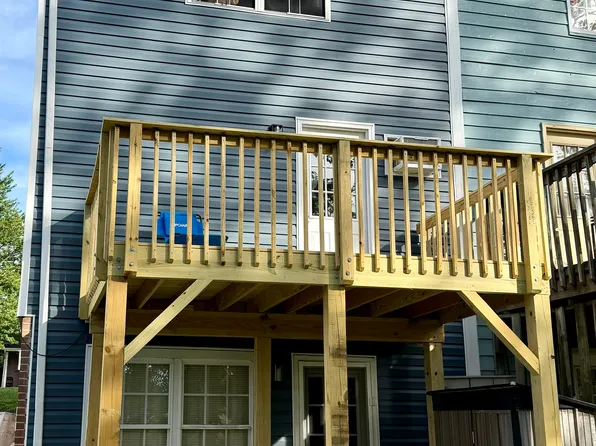 152 Mallard Ct, Charles Town, WV 25414