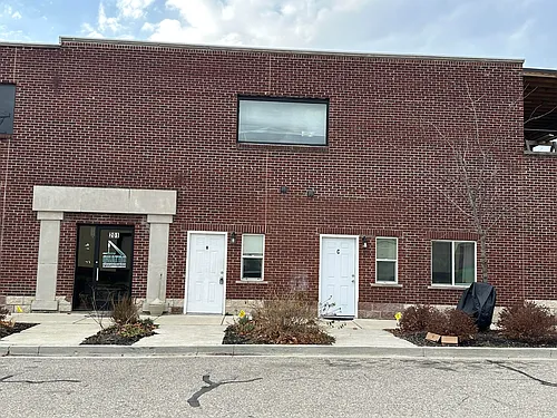 201 N Park St Photo 1